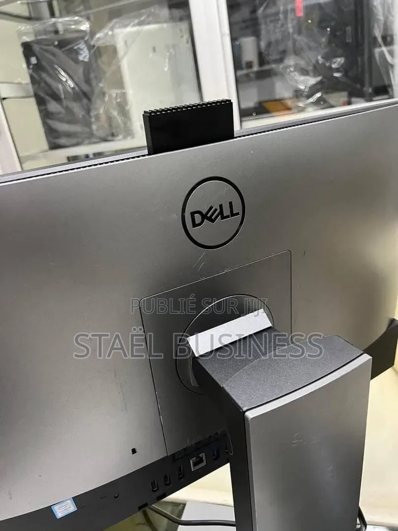 Nouveau Dell Latitude E7450 8GB Intel Core i7 HDD 500GB