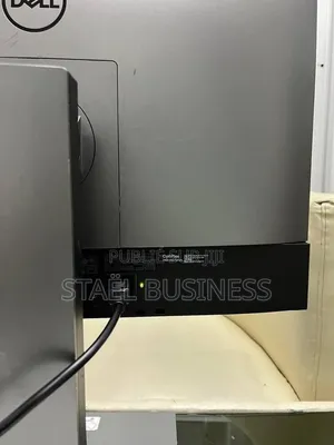 Nouveau Dell Latitude E7450 8GB Intel Core i7 HDD 500GB