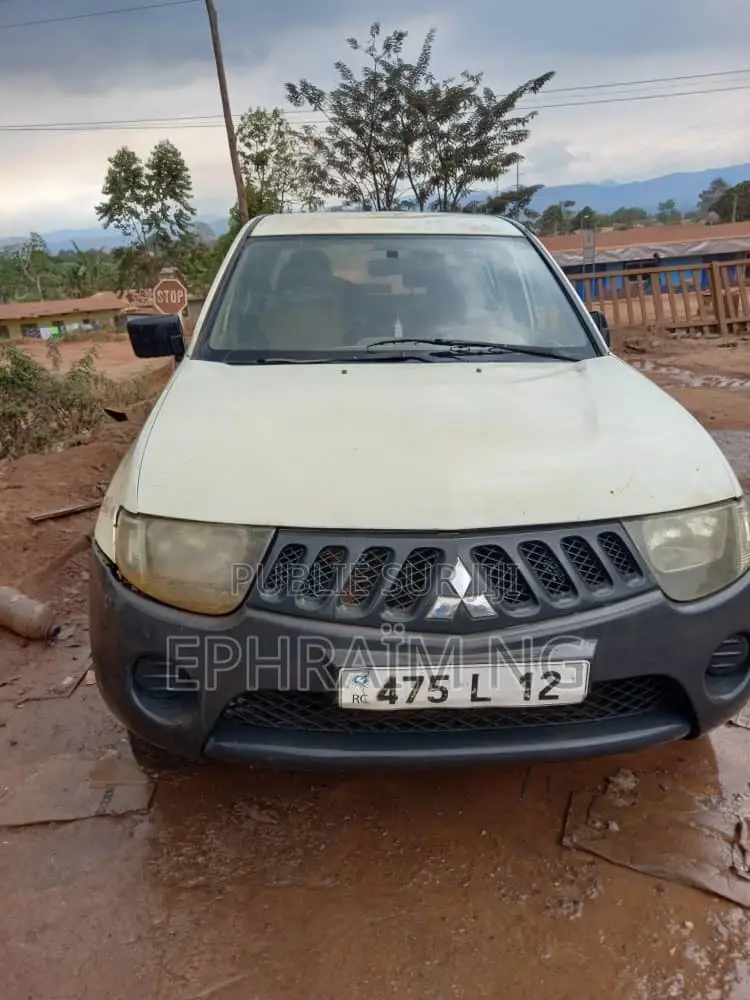 Mitsubishi L200 2008 Blanc