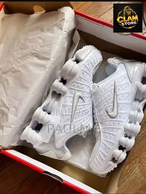 Nike Shoxs