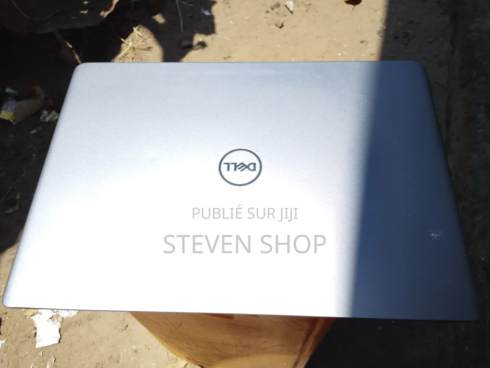 Ordinateur portable Dell Vostro 5481 24GB Intel Core i7 SSD 256GB