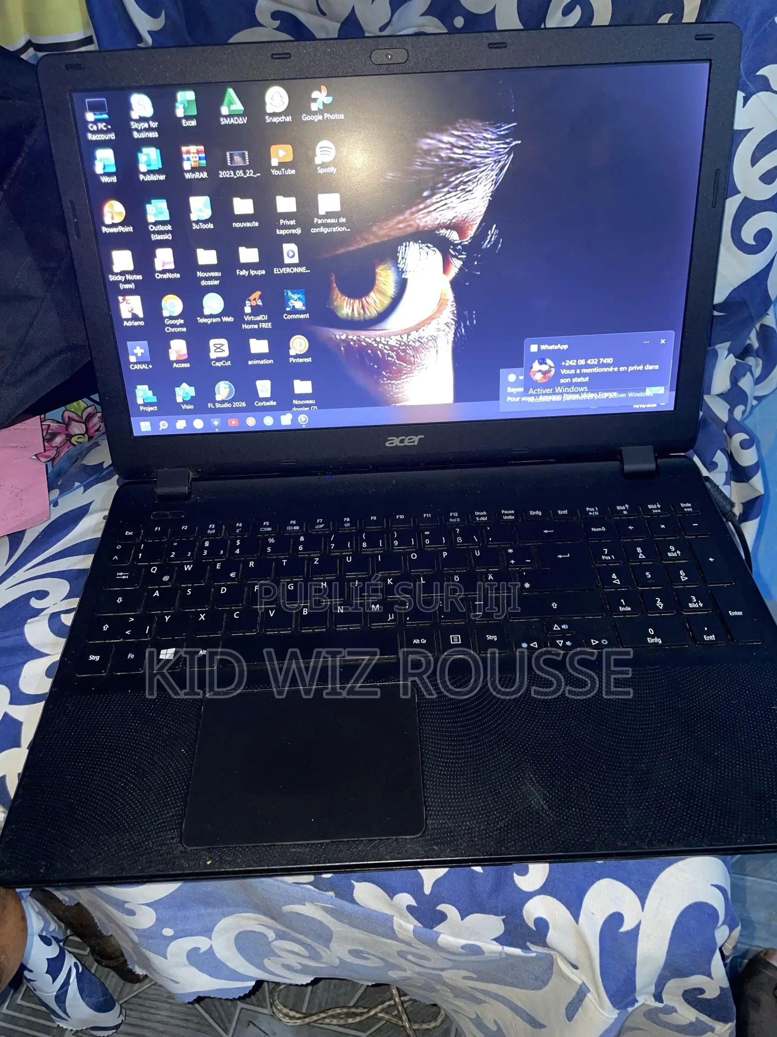 Acer AcerNote Pro 8GB Intel Core i3 SSHD (Hybrid) 1T