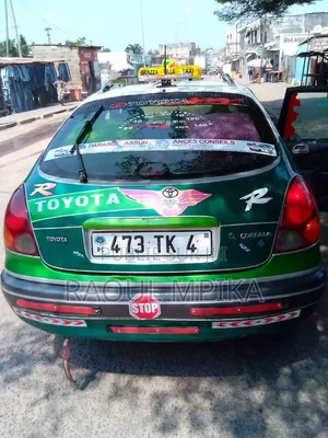 Toyota Corolla 2017 Vert