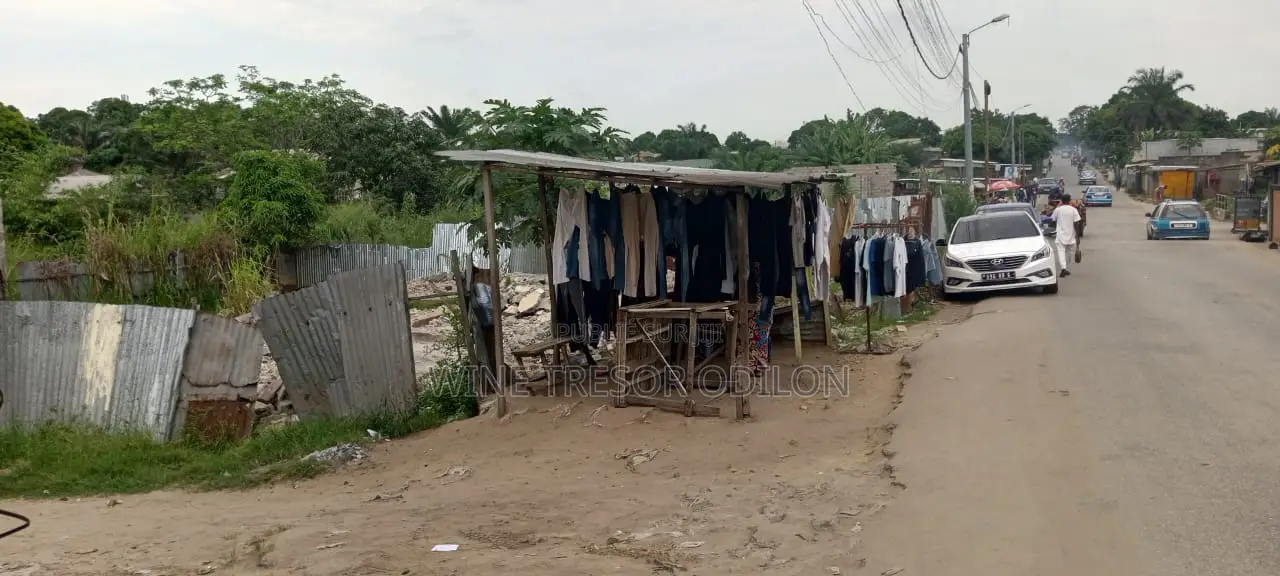 Parcelle a Vendre Bord Du Goudron Mayinga