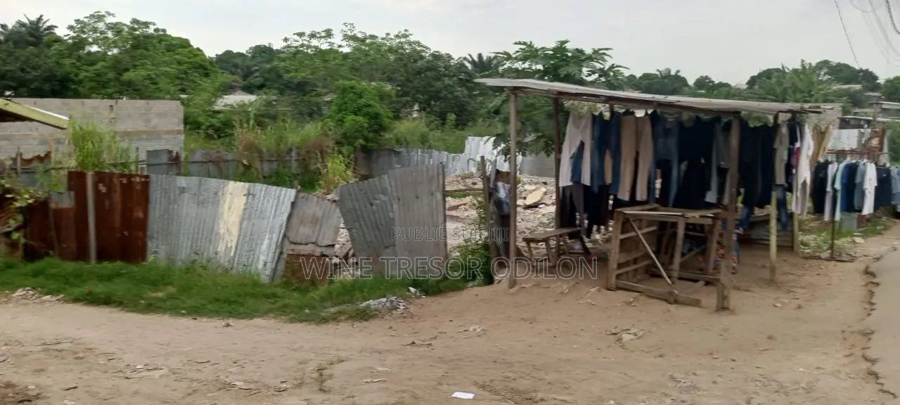 Parcelle a Vendre Bord Du Goudron Mayinga