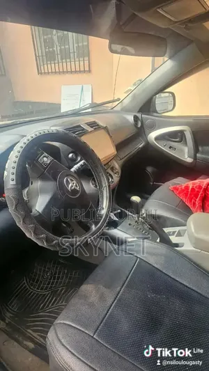 Toyota RAV4 2012 Gris