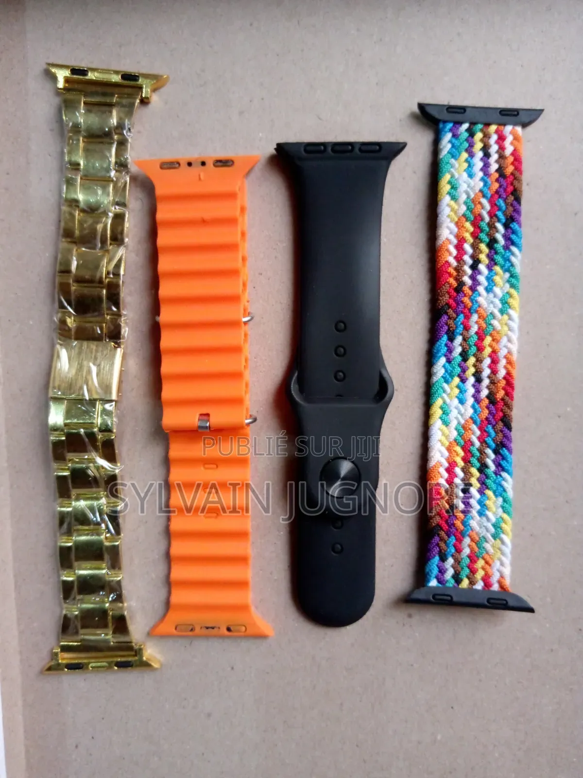 Montre Connectée Android Avec 4 Manches Changeables