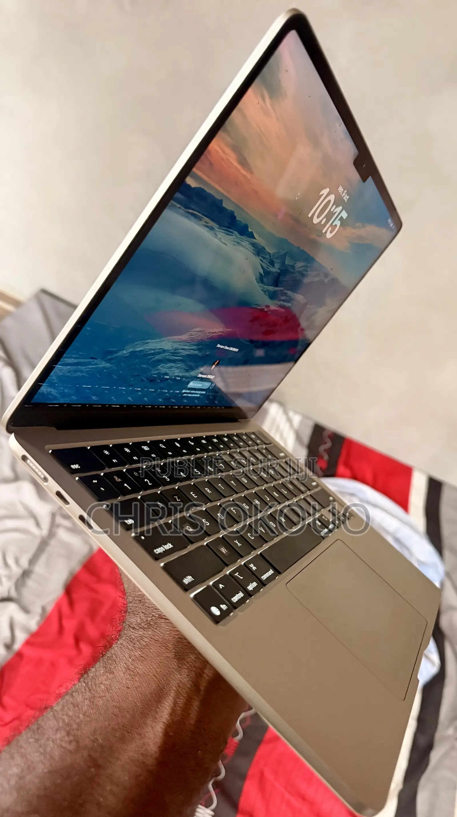 Nouveau Apple MacBook Air 2025 M4 16GB Apple M4 SSD 256GB