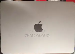Nouveau Apple MacBook Air 2025 M4 16GB Apple M4 SSD 256GB