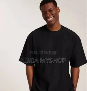 T-Shirt Beige Et Noir Lourd