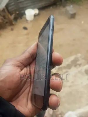 Apple iPhone 7 32 GB Noir
