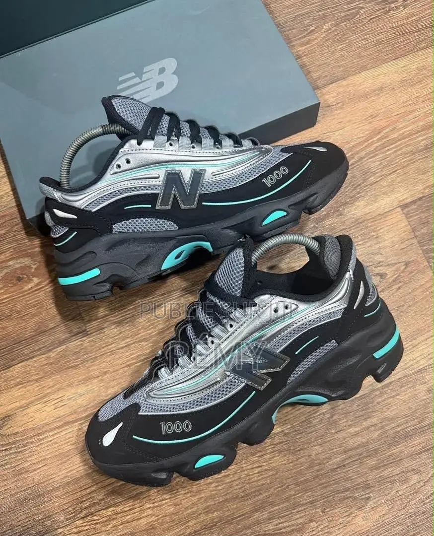 Paire De Baskets