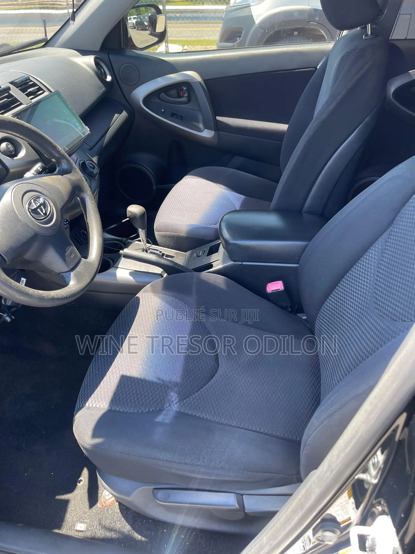 Toyota RAV4 2011 Noir