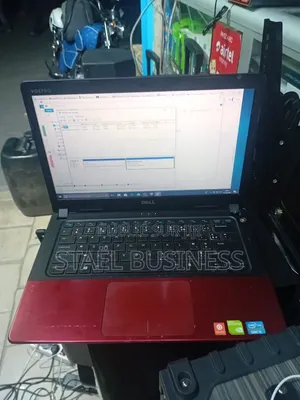 Ordinateur portable Dell 14 Premium 8GB Intel Core i5 SSD 256GB