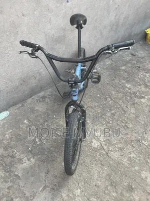 BMX De Couleur Bleu