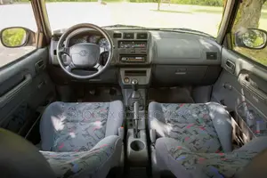 Toyota RAV4 1999 Blanc