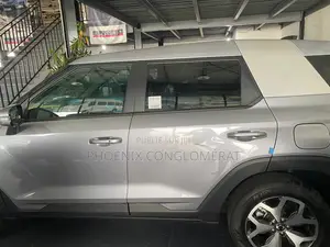 Nouveau SsangYong Kyron 2024 Gris