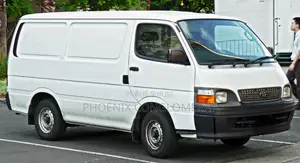 Toyota HiAce 2007 Beige