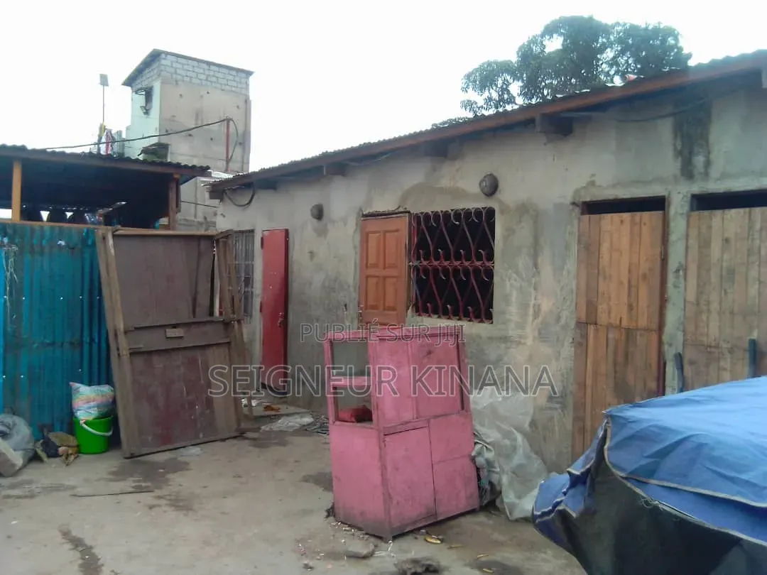 1chbre Maison dans Parcelle À Vendre, Tié-Tié à Vendre