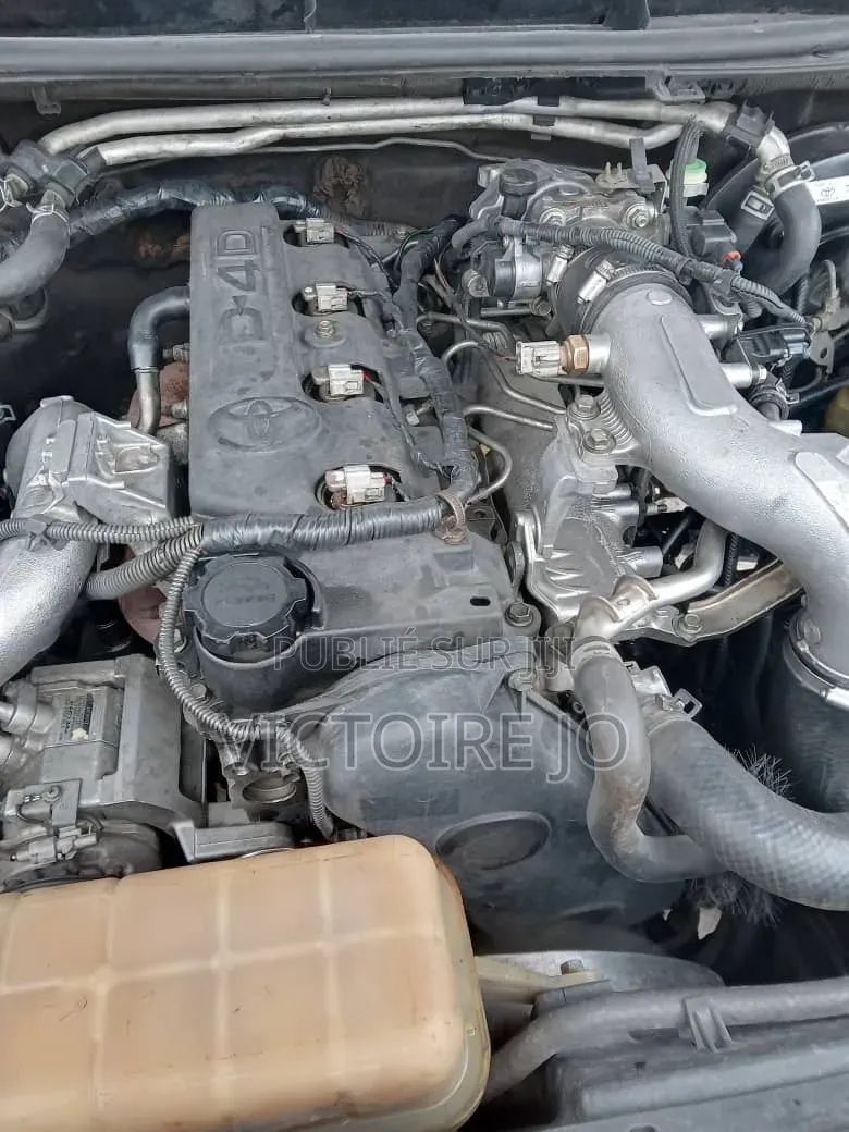 Toyota Land Cruiser Prado 2015 Noir