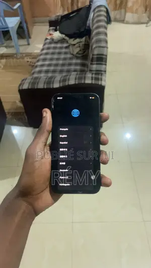 Apple iPhone 12 128 GB Noir