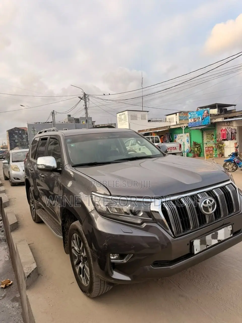 Toyota Land Cruiser Prado 4.0 Petrol TX-L 2021 Gris
