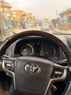 Toyota Land Cruiser Prado 4.0 Petrol TX-L 2021 Gris