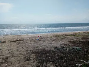Parcelle a Vendre Au Bord De La Mer