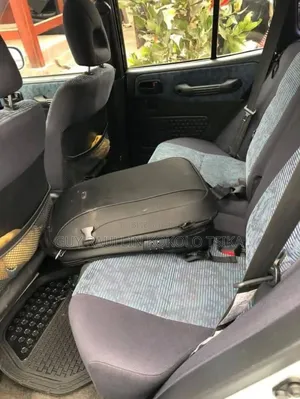 Toyota RAV4 Automatic 2000 Gris