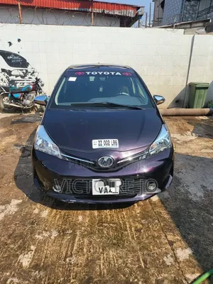 Toyota Vitz 2016 Violet