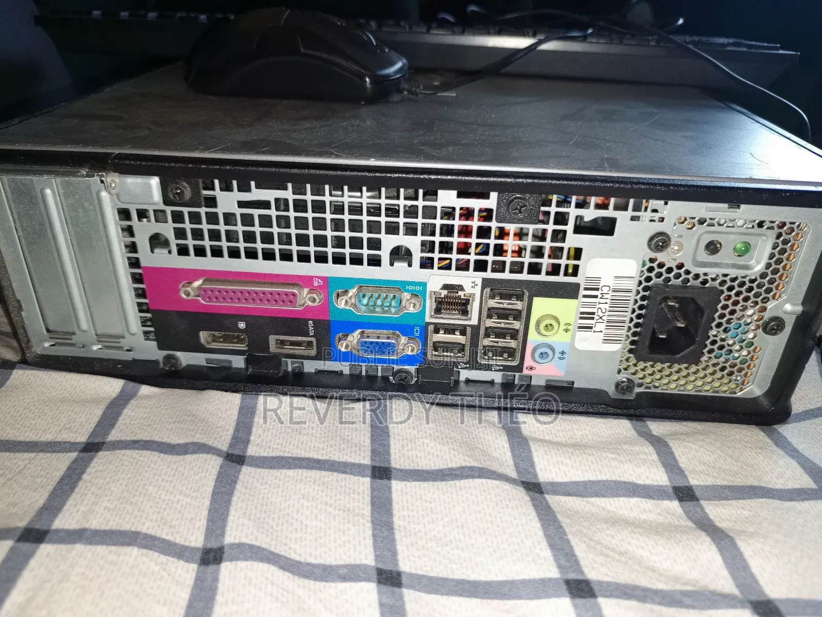 Ordinateur de bureau Dell 4GB Intel Core 2 Duo HDD+SSD 350GB