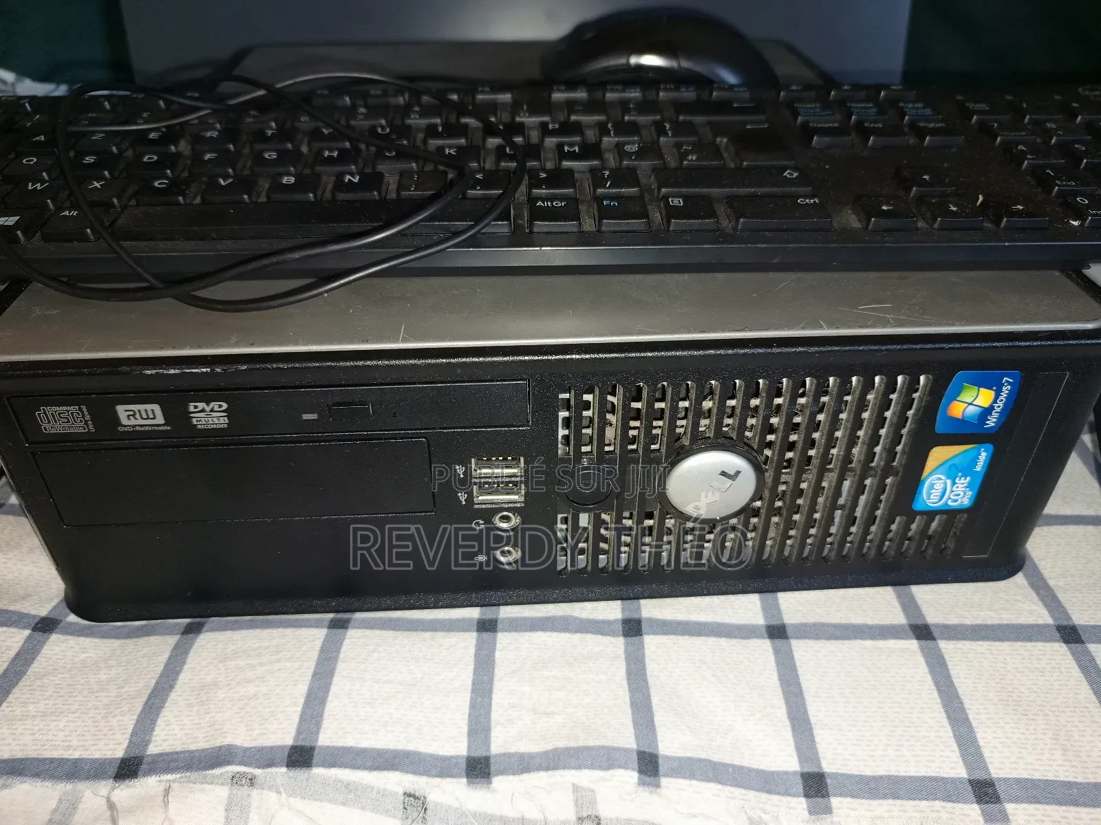 Ordinateur de bureau Dell 4GB Intel Core 2 Duo HDD+SSD 350GB