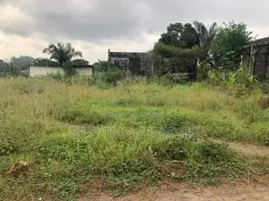 Parcelle À Vendre À Vendre, Quartier 11 Mort