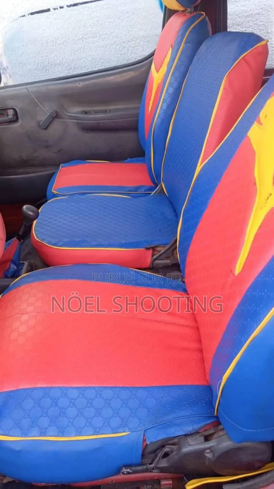 Toyota HiAce 2023 Blue