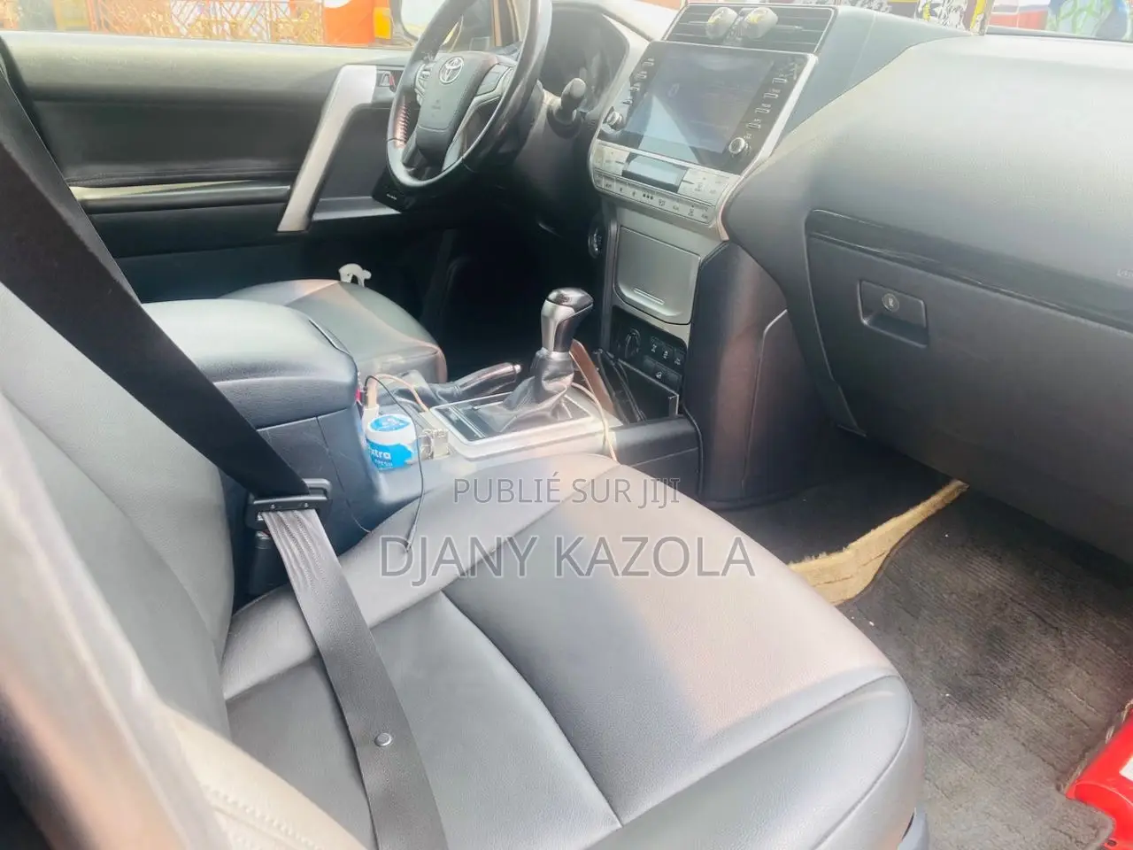 Neuf Toyota Land Cruiser Prado 2023 Noir