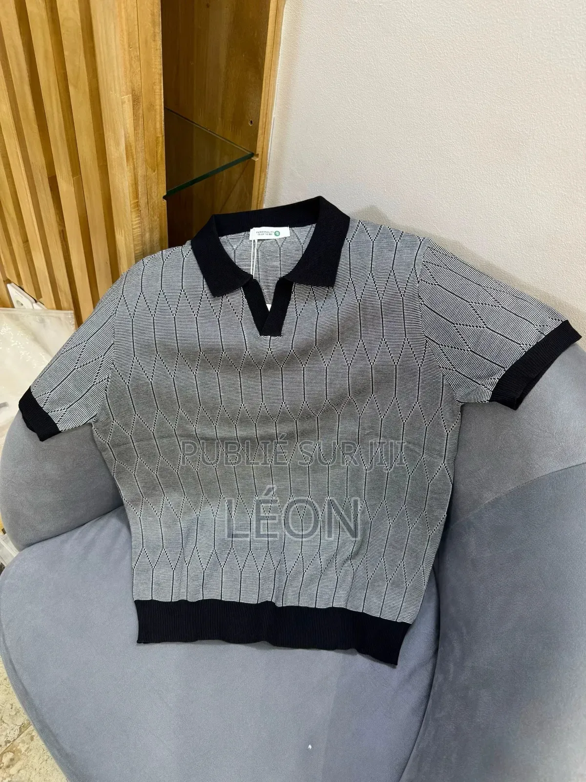 Vêtements De Très Bonnes Qualités À Vendre À Bon Prix en Plus