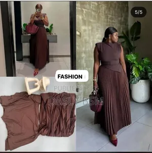 Ensemble Jupe Et Haut