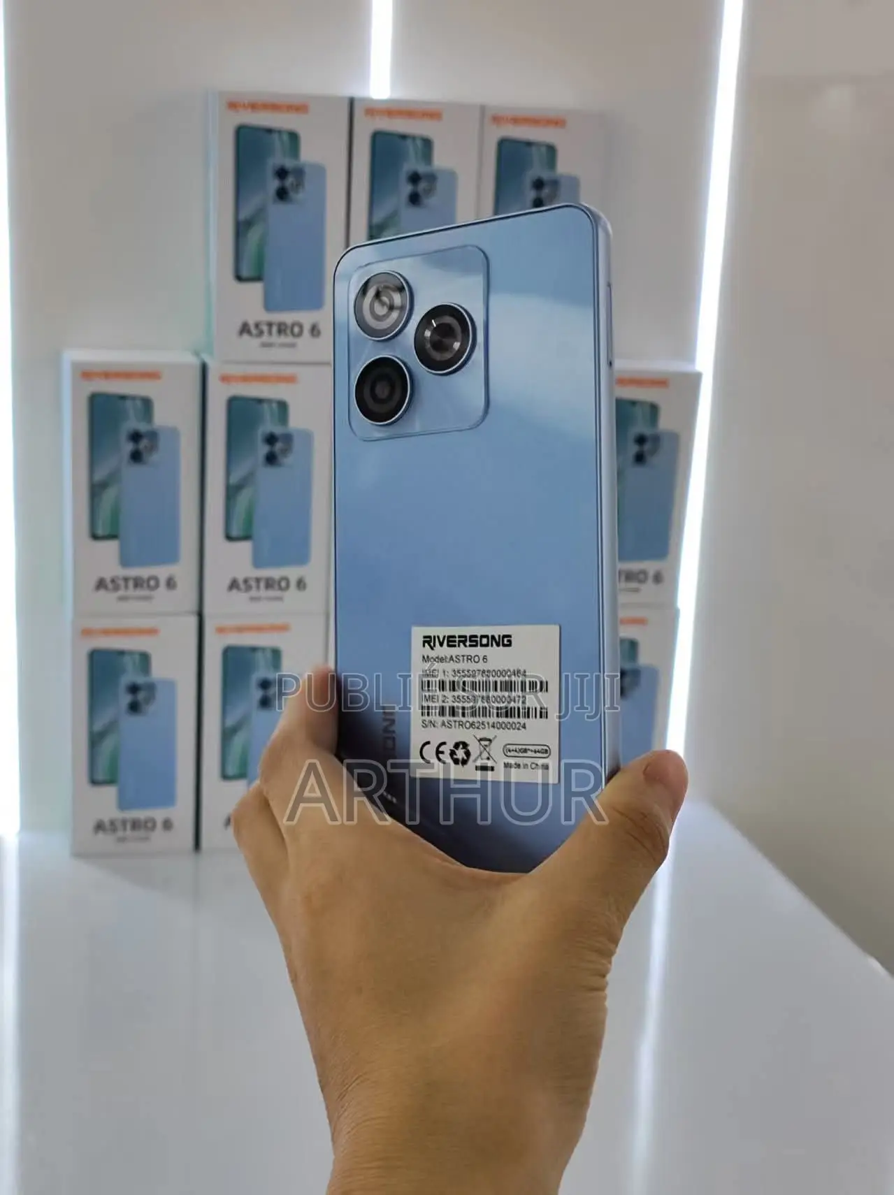 New Mobile Phone 64 GB Blue