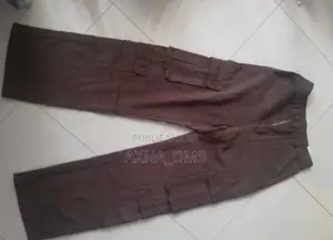 Pantalon Cargo