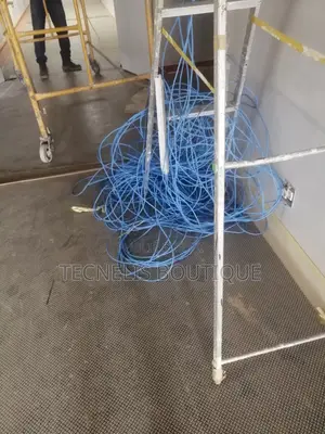 Installation Réseau Informatique Filaire Et d'Interco Grande Distance