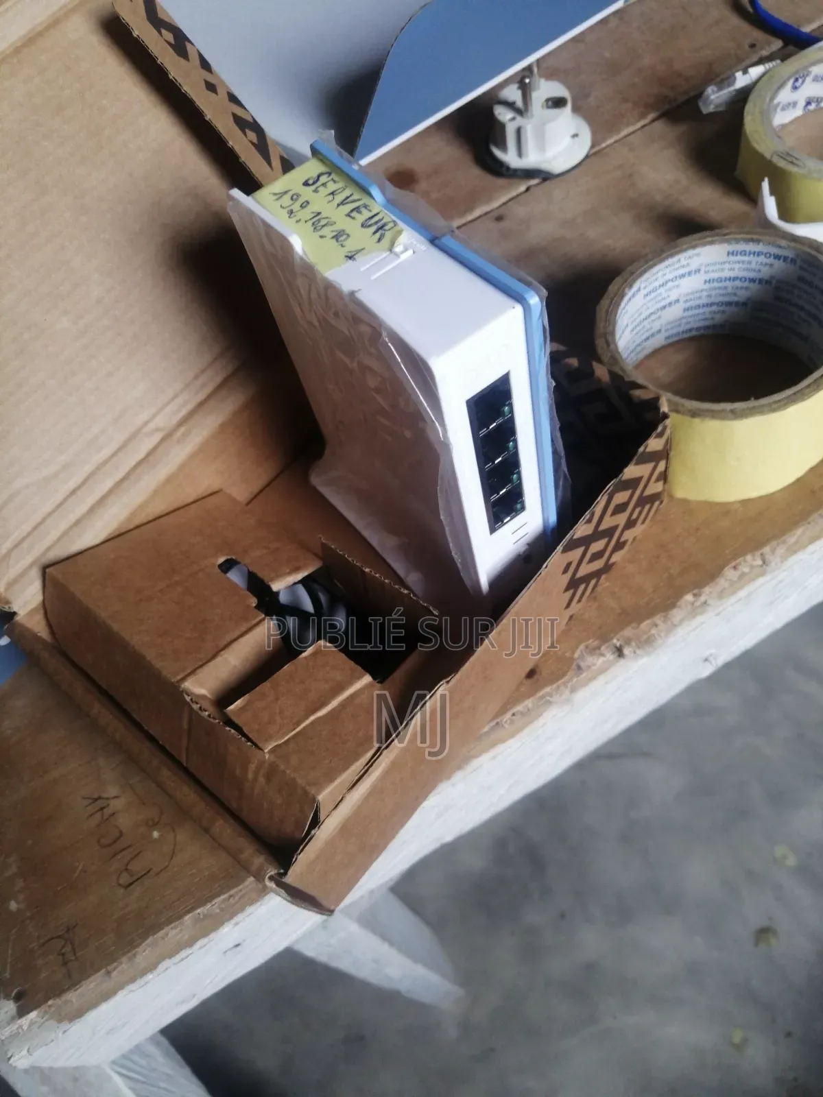 Installation Réseau Informatique Filaire Et d'Interco Grande Distance