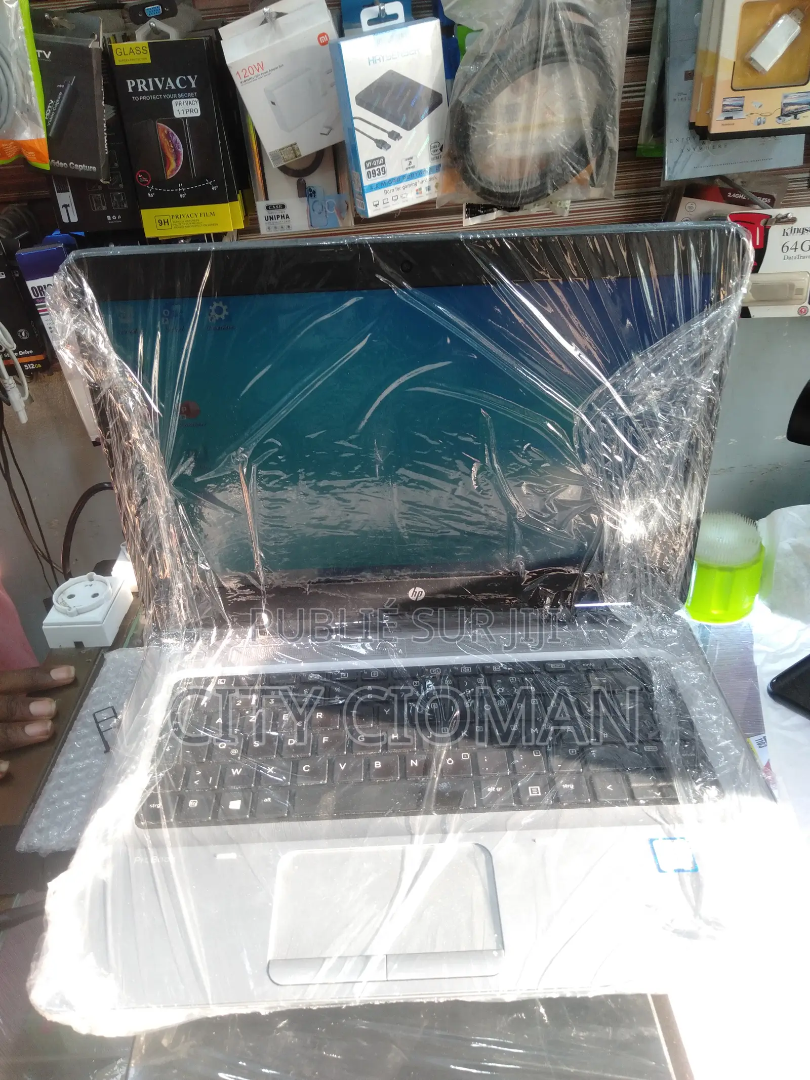 Neuf Ordinateur Portable HP ProBook 655 8GB Intel Core I5 HDD+SSD 500GB