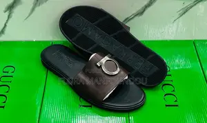 Sandales De Très Bonne Qualité