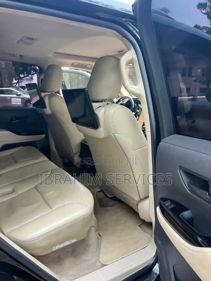 Toyota Land Cruiser 2021 Noir