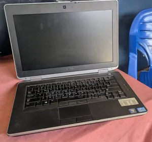 Neuf Ordinateur Portable Dell Latitude 5450 8GB Intel Core I5 HDD 500GB