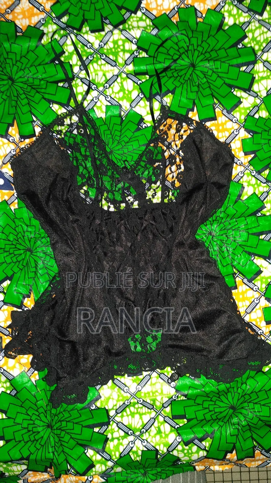 Lingerie Et Nuisette