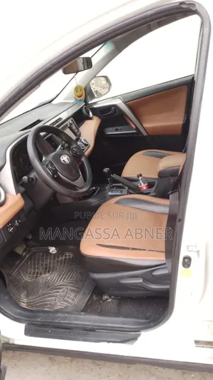 Toyota RAV4 2017 Blanc