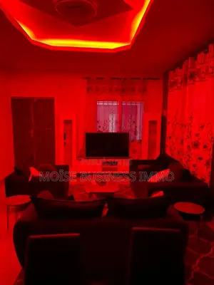 Furnished 2chbre Appartement dans Moïse Business &, Lumumba à Louer