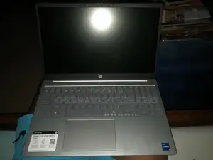 New Ordinateur Portable HP 15 8GB Intel Core I5 SSD 512GB