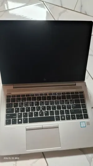 Ordinateur portable HP 250 G7 8GB Intel Core i5 SSD 256GB